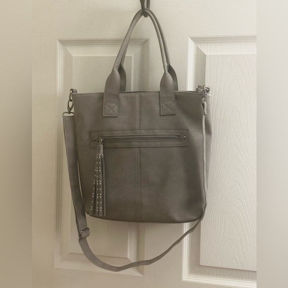 Handbags - 🆕 Grey Everyday Tote Bag with Shoulder Straps NWOT